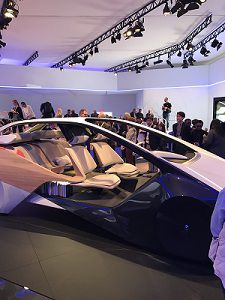 BMW_300