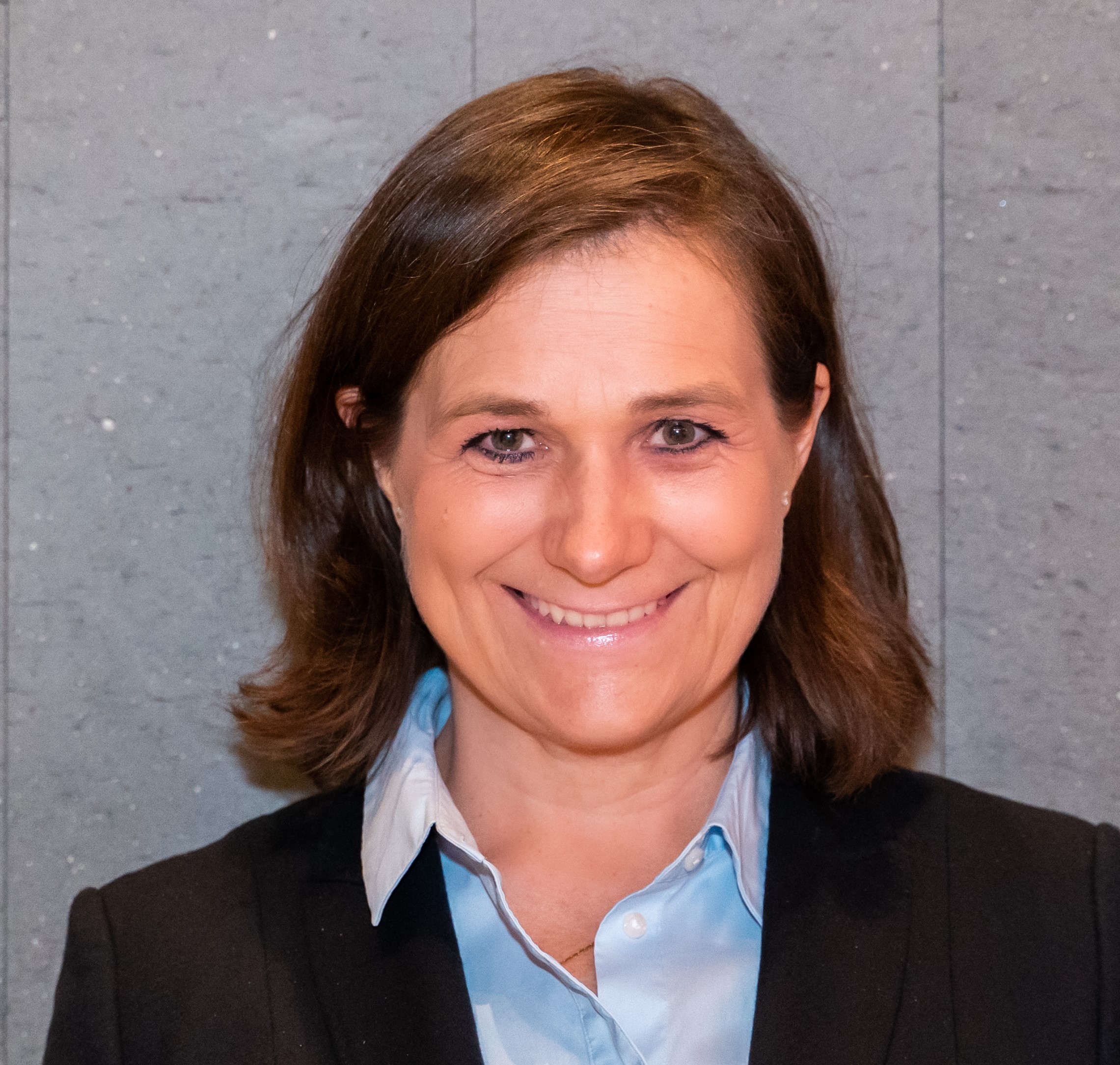 Nina Lund headshot