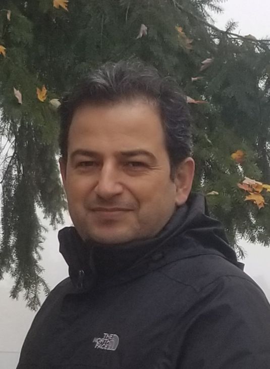 Hamed Khanpour的肖像