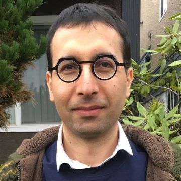 Mahmoud Khademi的肖像