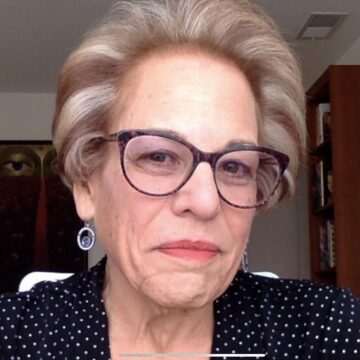 Portrait de Alta Charo